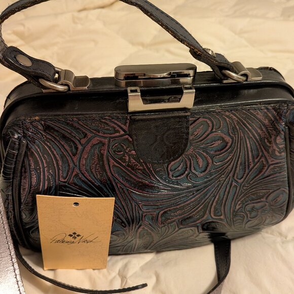 Designer purse - Picture 1 of 6